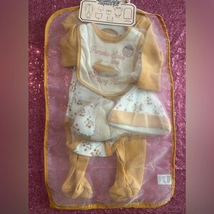 8-piece Essential Baby Apparel Set